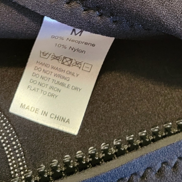 Goldfin Women's Shorty Wetsuit, 3mm Neoprene - black - Picture 6 of 12